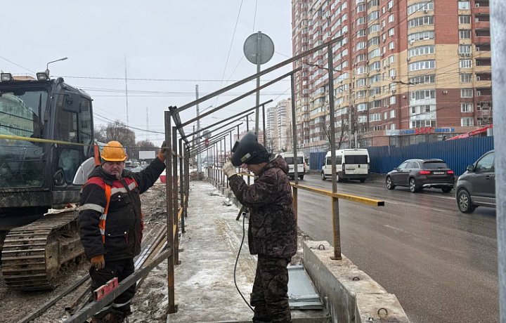 На Орловском путепроводе в Туле с 14 февраля откроют пешеходный переход у зоны ремонта