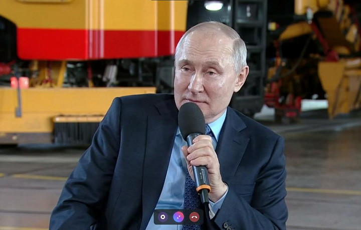 Владимир Путин сказал, что для Тульской области остро стоит проблема ветхого жилья