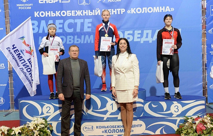 Тулячка завоевала «бронзу» на Всероссийских соревнованиях по конькобежному спорту