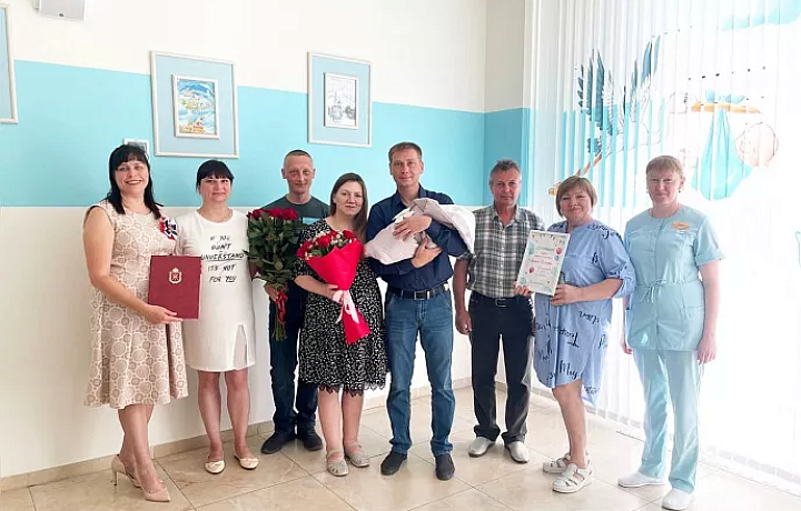 В новом корпусе Тульского перинатального центра на свет появился шеститысячный ребенок