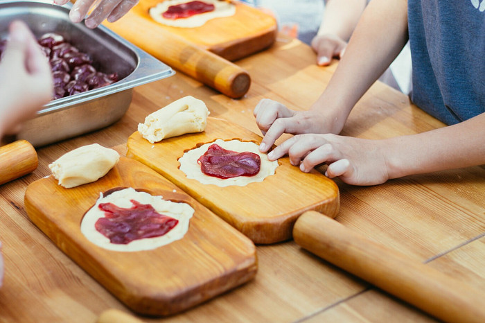Шутки с зубной пастой и песни у костра: как туляки отдыхали раньше и как школьники проводят каникулы сейчас
