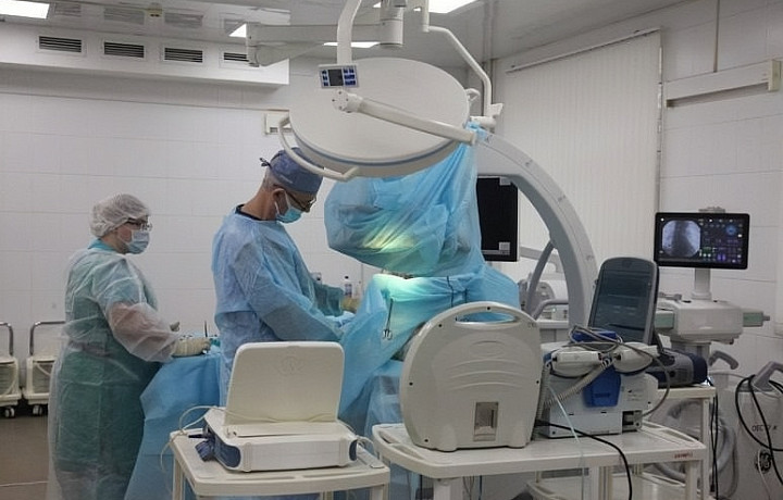 В 2025 году тулякам установили 470 кардиостимуляторов