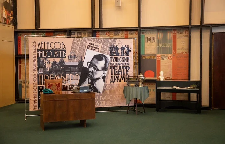 Из сухих фактов создать живую историю – драматург и режиссер о спектакле «Легасов: надо жить»