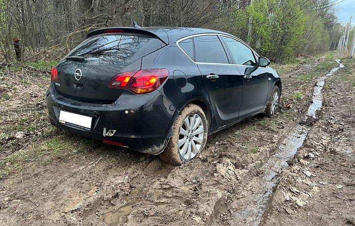 ДжипХелперы спешат на помощь: самые интересные истории о спасении автомобилей в Тульской области
