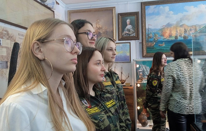 Жителей и гостей областной столицы пригласили на фотовыставку «Тула морская»