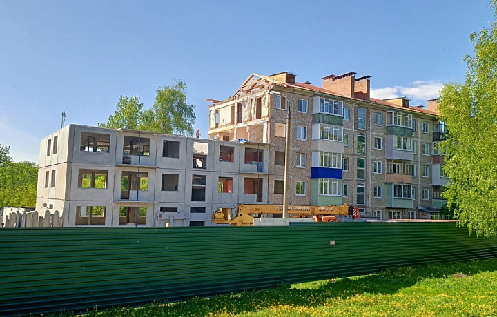 В разрушенном из-за взрыва газа доме в Ефремове построили три этажа