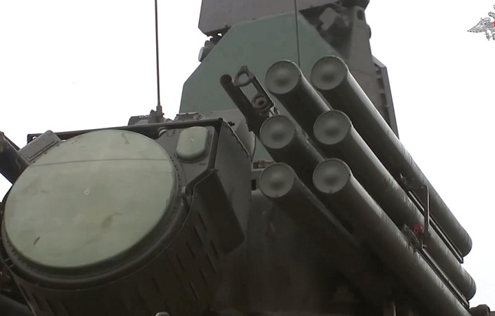 «Защита на все 360»: Минобороны показало работу тульских расчетов ЗРПК «Панцирь-С1»