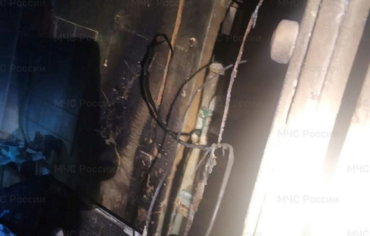 При пожаре в жилой многоэтажке на улице Ленина в Щекино пострадал человек