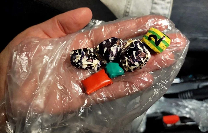 Тульские полицейские поймали двух распространителей наркотиков