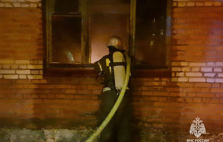 За сутки в Тульской области произошло пять пожаров и четыре ДТП