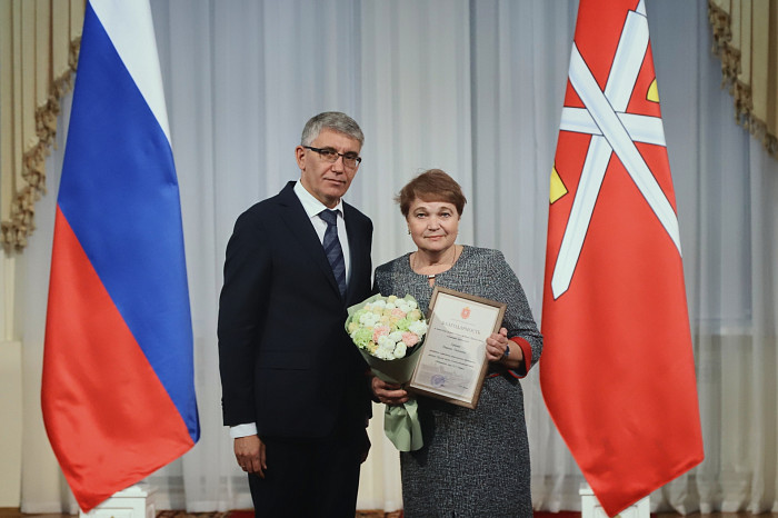 «В ваших руках находится будущее нашей страны»: Дмитрий Миляев вручил награды работникам системы среднего профобразования региона