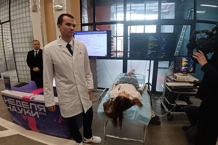 Губернатор Миляев осмотрел выставку инноваций в тульском кластере «Октава»