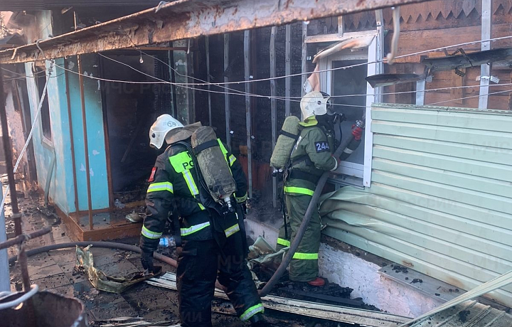 На пожаре в жилом доме в Плавске пострадала женщина