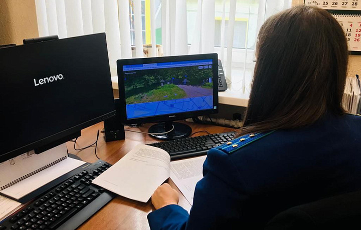 Прокуратура обязала администрацию Тулы обустроить тротуар у машиностроительного колледжа