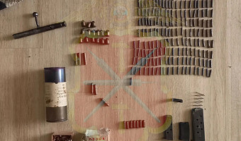 Арсенал боеприпасов и порох изъяли у пожилой жительницы Узловой