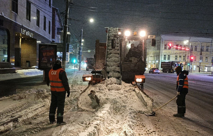 Больше трех тысяч кубометров снега вывезли за сутки с тульских улиц