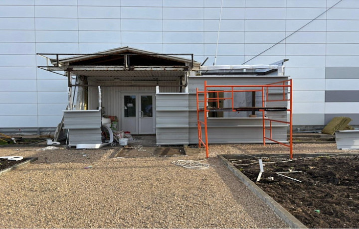 В тульском Плеханово продолжают ремонтировать ФОК