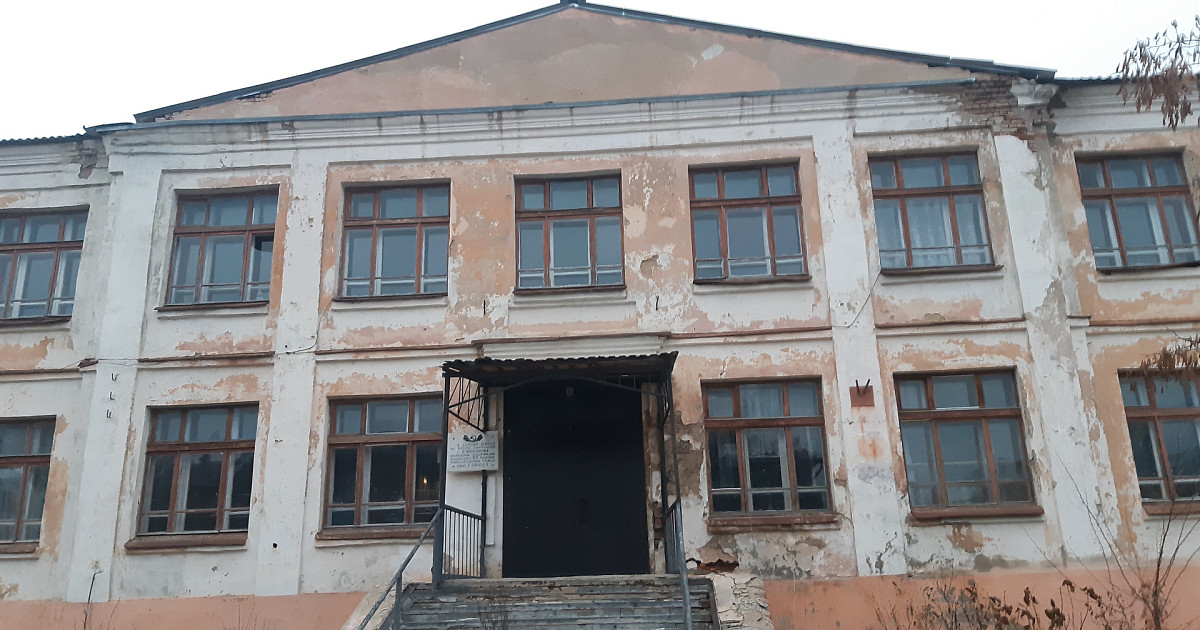 Продается дом бывшего. Продается дом бывшего. Дом в бинарадке. Продажа дома. Дачная дом отрадное.