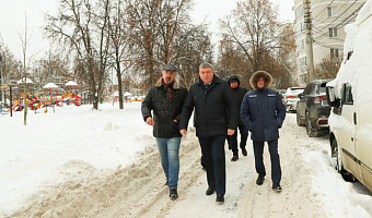 Глава администрации Тулы Беспалов провел внезапную проверку по уборке дворов от снега
