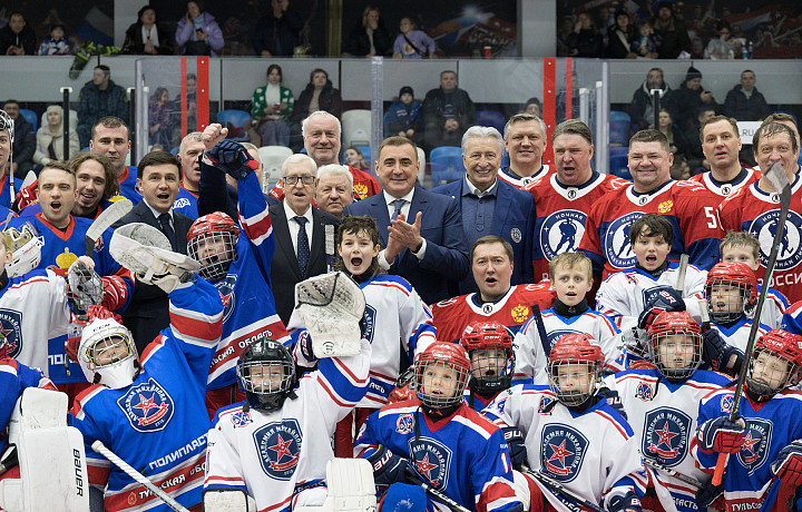 Гала-матч сборной Тульской области и Легенд хоккея: как это было