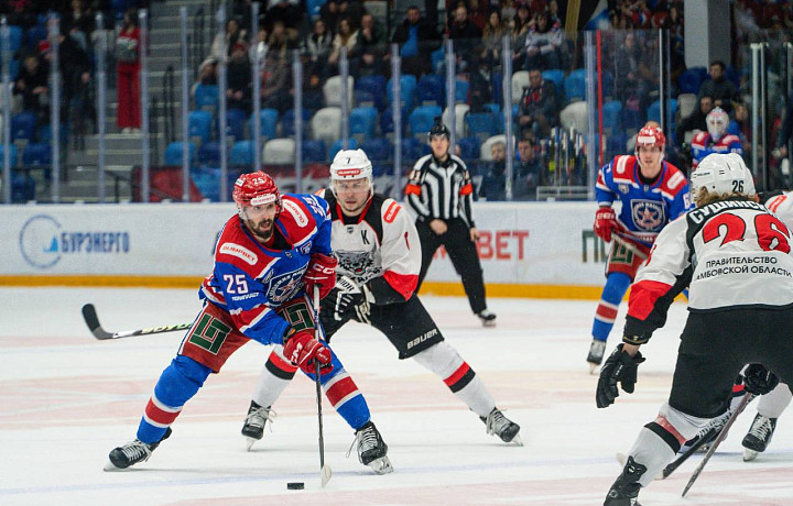 Тульский АКМ обыграл ХК «Тамбов» со счетом 4:0