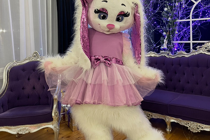 От Пирожкова до Путина: Людмила Балясникова рассказала, какие ростовые куклы в Туле пользуются особым спросом