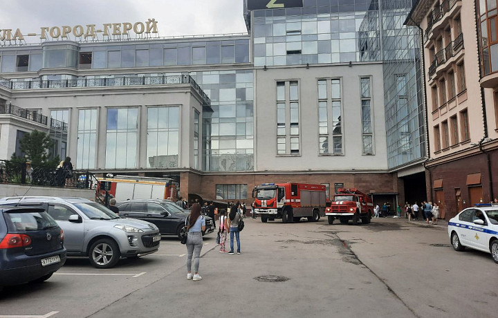 В Туле эвакуировали посетителей ТРЦ «Гостиный двор»