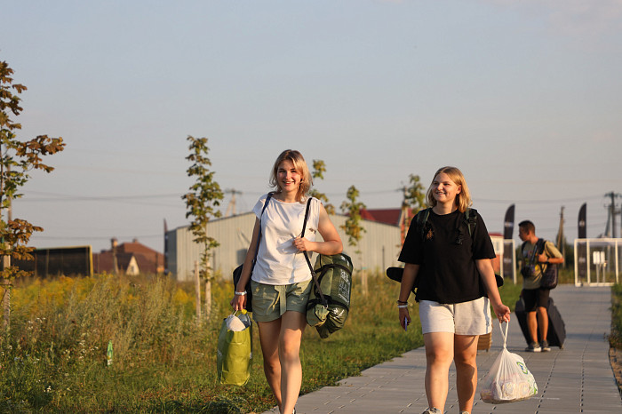 Фоторепортаж: как проходит MaxiCamp от радио Maximum и ГК Медиа Траст