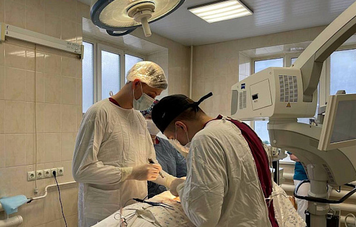 В Ваныкинской больнице Тулы появилось новое оборудование для операций на головном мозге