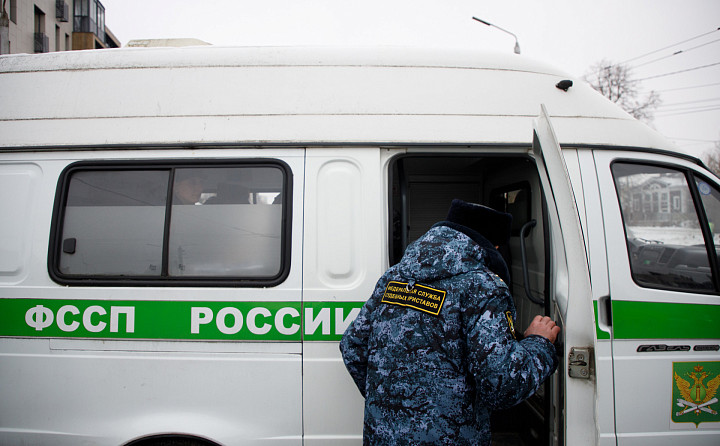 В Тульской области вынесли 39 тысяч постановлений о запрете выезда за границу