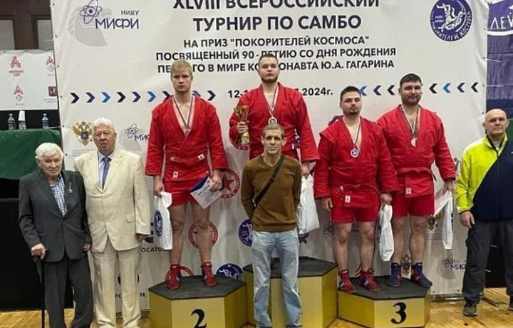 Тульский самбист стал победителем на Всероссийского турнира