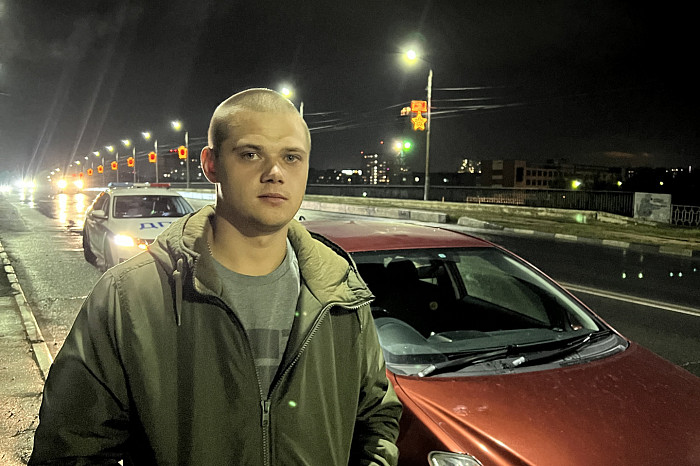 «Пробиты шины и покрышки, погнуты диски»: пострадавшие из-за ямы на Павшинском мосту в Туле автомобилисты рассказали подробности