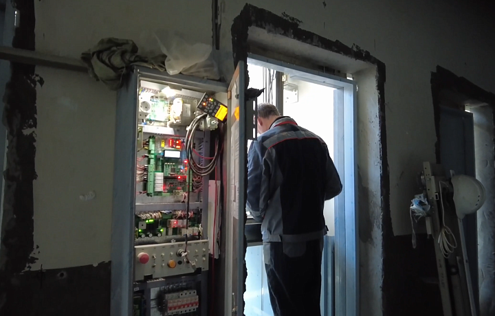 ВСК показала установку высокоточного оборудования в онкологическом центре Тулы