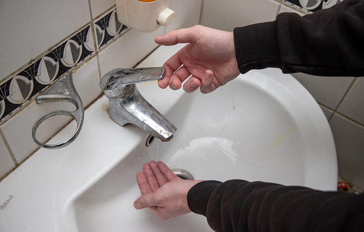 24 ноября в тульском Мясново отключили холодную воду из-за коммунальной аварии
