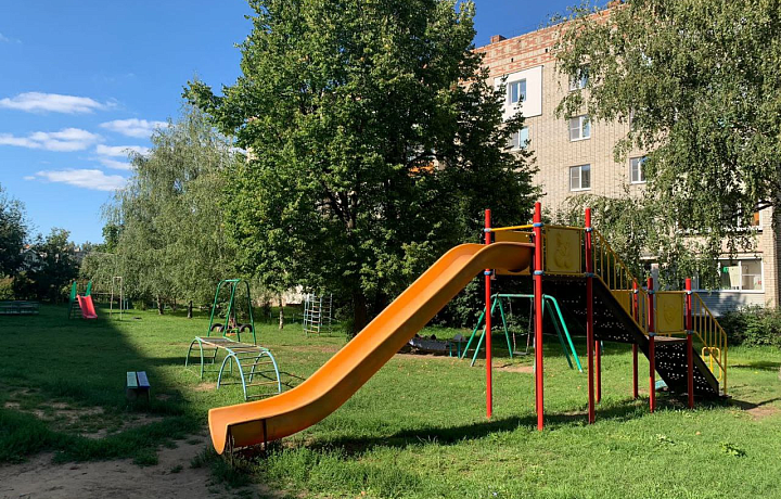 В Щекине часть детских площадок не соответствует требованиям безопасности —  ТСН 24