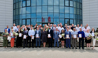 В Туле наградили участников месячника чистоты и волонтёров