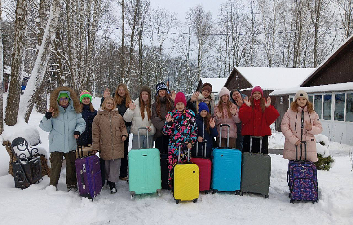 В Тульской области стартовали зимние детские смены в лагерях