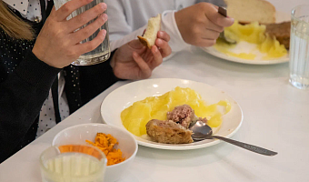 В школе Воловского района выявили нарушения при организации детского питания