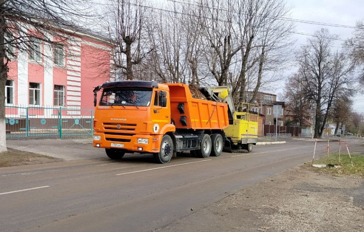 За выходные с улиц Тулы вывезли 117 кубометров смета