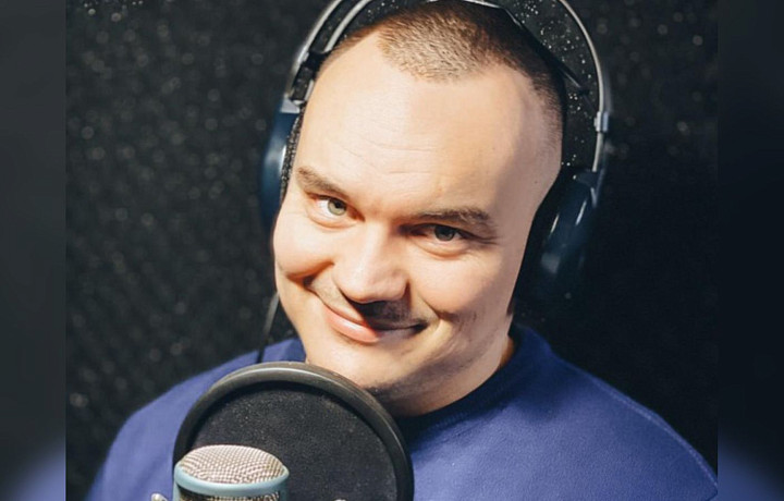 Золотой голос Тулы: туляк Дмитрий Сталешников 20 лет озвучивает рекламные ролики, книги и фильмы