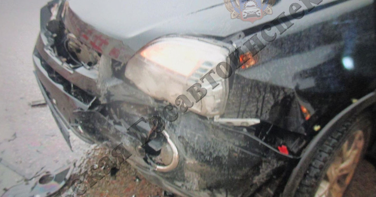 В Туле в ДТП на Веневском шоссе пострадал 29-летний водитель Nissan X ...