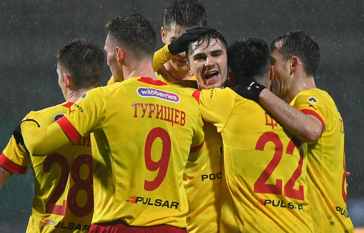 Тульский «Арсенал» проведет сборы в Турции и сыграет с «Локомотивом» из Болгарии