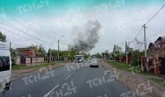 На улице Чмутова в Туле произошел пожар в частном доме