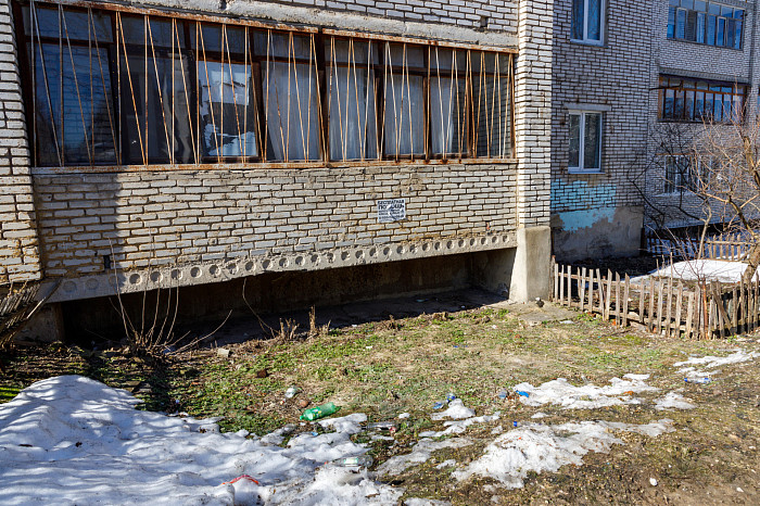 Идет – бычок валяется: фоторепортаж с улиц Тулы, от которого хочется прокашляться