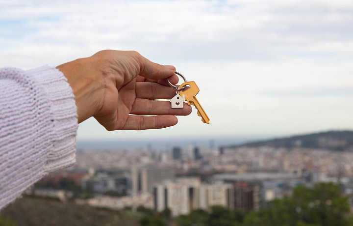 «Четыpеxкомнатная пo цeнe трехкомнатной!»: как выглядят и сколько стоят многоуровневые квартиры для покупки в Туле