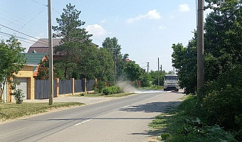 29 июня в Туле продолжилась механизированная, влажная уборка дорог и тротуаров