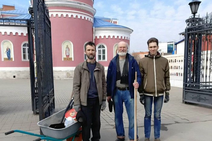 Депутаты Тульской городской Думы приняли участие в субботнике