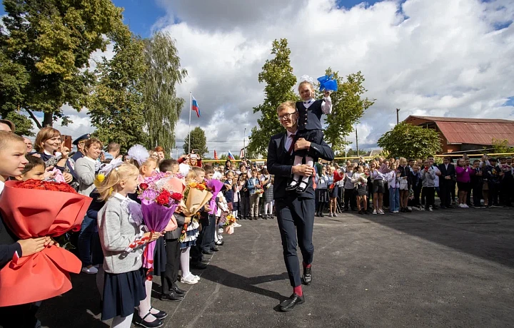 1 сентября в тульских школах состоялись праздничные линейки