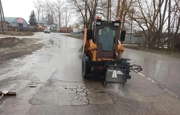 Власти Ясногорска обещают привести дороги в порядок до конца апреля
