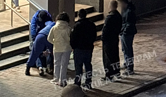 Мужчина получил травму головы около ТЦ «Куклы» в Туле